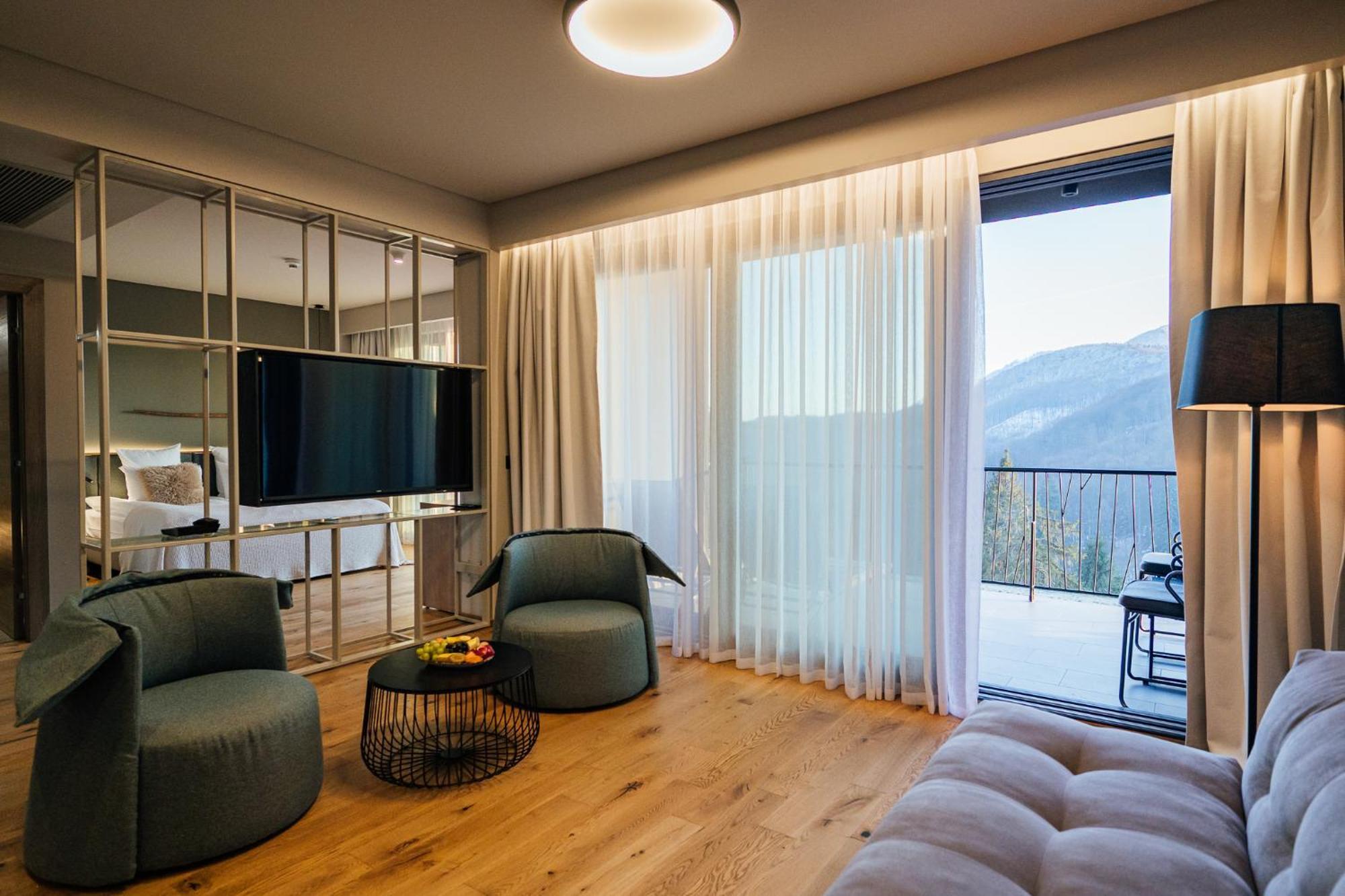 Balvanyos Resort - Peakture Hotel & Grand Hotel Bálványos Exteriér fotografie